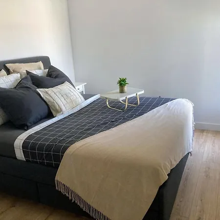 Apartamento Happy Travel Urban Sky 25f *